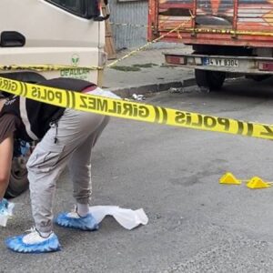 istanbulda yan baktin kavgasi can aldi f8Eth4zR