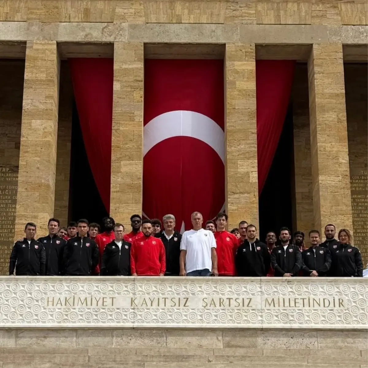 karsiyakadan anitkabir ziyareti jjcCA5Sz