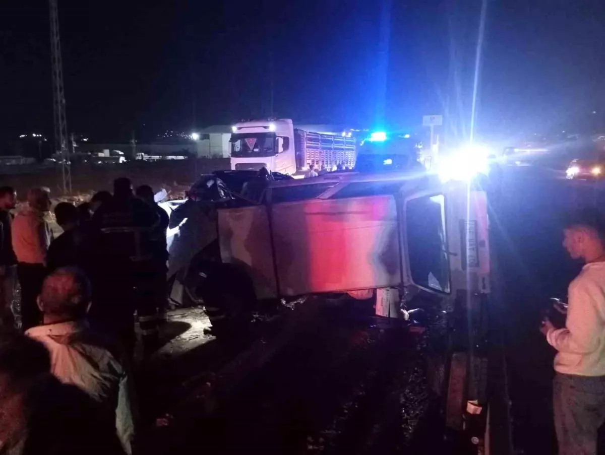 batmanda zincirleme kaza bir kisi hayatini kaybetti 8rdGekaR