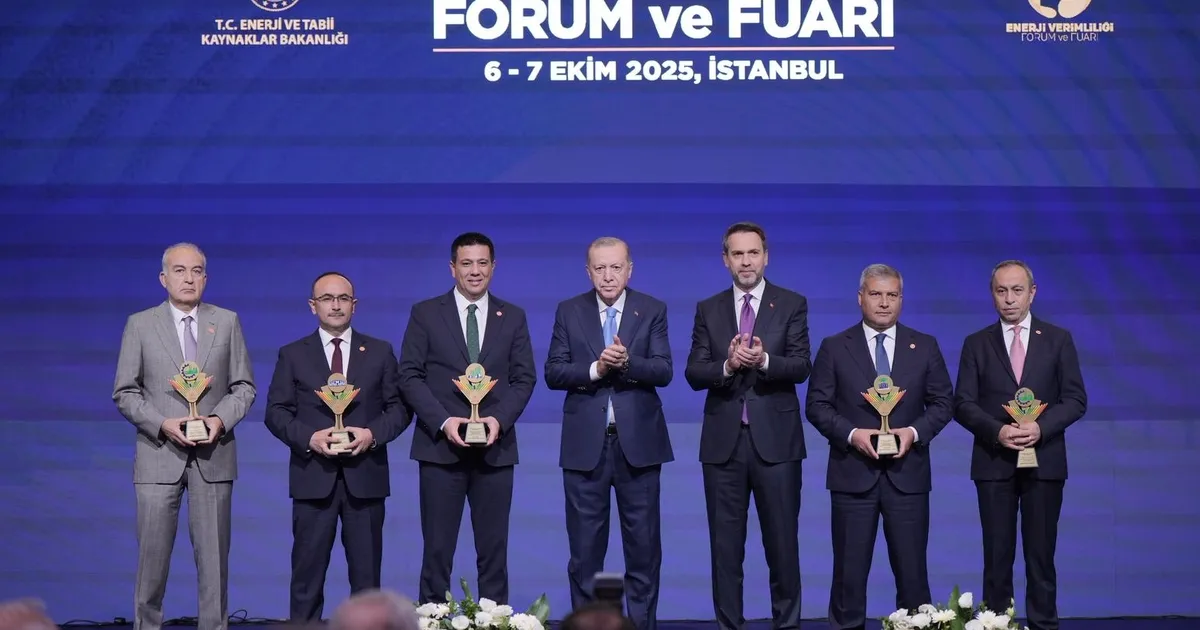 enerji verimliligi alaninda fark yaratan sanayi kuruluslari odullendirildi edQfOWUX