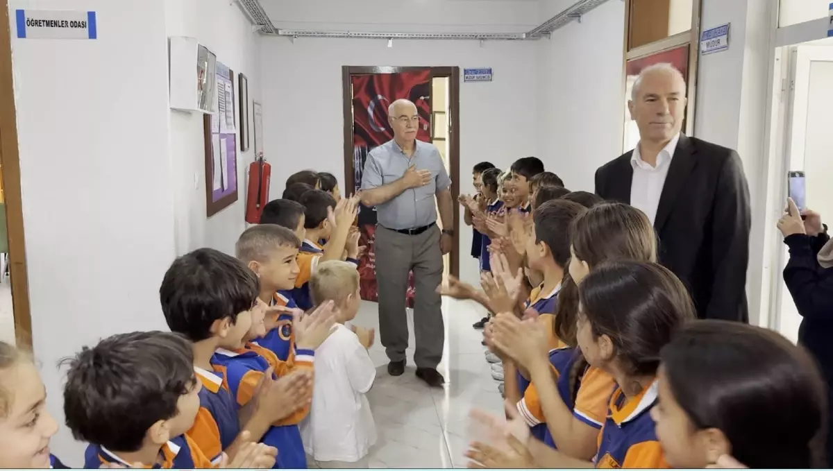 hizir yavuz 43 yil sonra ogretmenlik meslegine veda etti qsFOdnE4.jpg