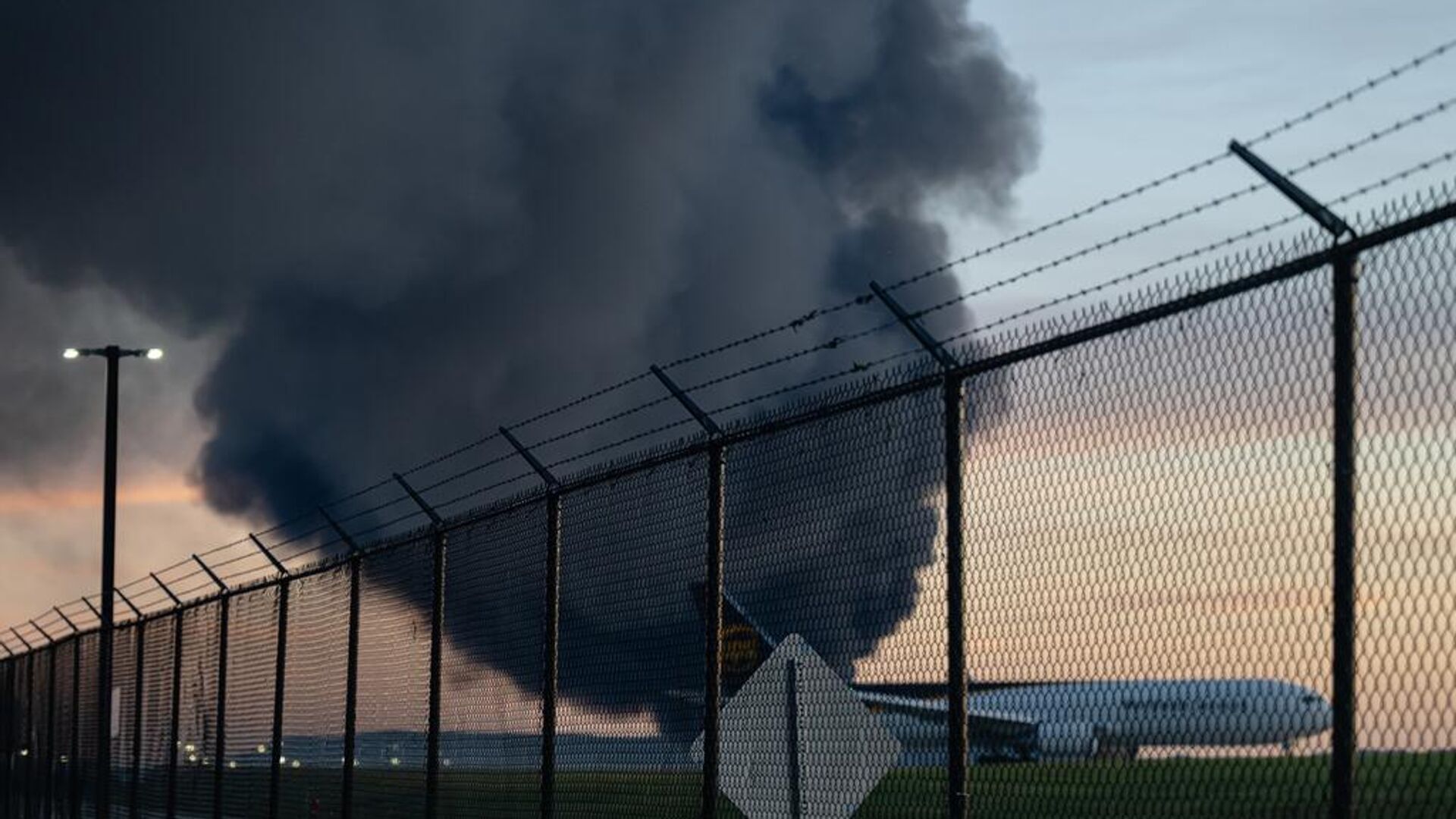 abdde kargo ucagi yerlesim yerine dustu en az 7 can kaybi v4KKBmgi.jpg