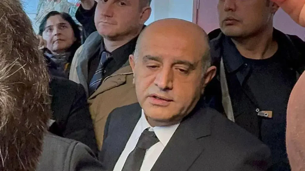 aziz-ihsan-aktas-suc-orgutu-davasi-savci-yarin-tutukluluklara-iliskin-talebini-aciklayacak-pMufAZn8