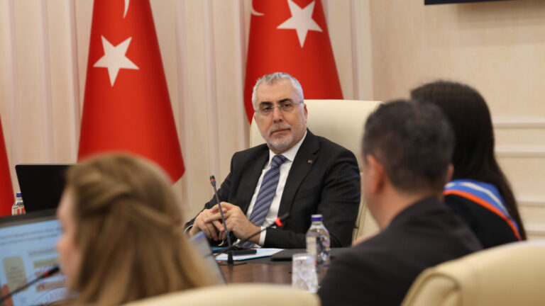 bakan-isikhandan-yapay-zeka-aciklamasi-jBO5e3tA