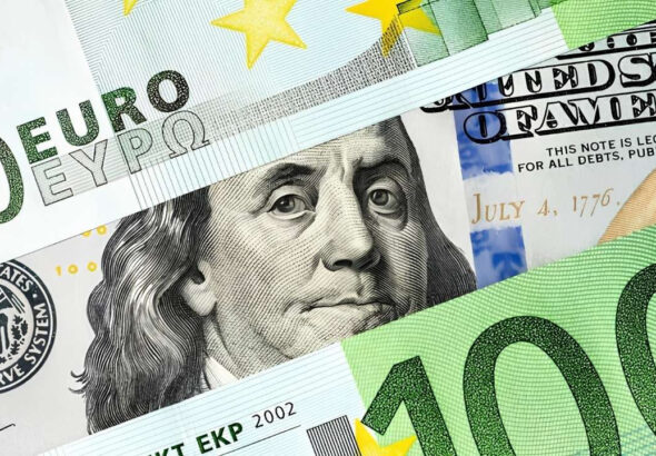 dolar-yukseldi-euro-tutundu-sterlin-dengelendi-bu-sabah-dovizde-uc-farkli-tablo-yasaniyor-lw9TSh2j